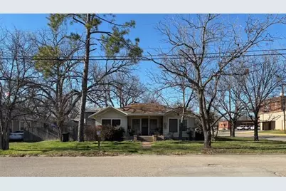 412 W Willingham Street, Cleburne, TX 76033 - Photo 5