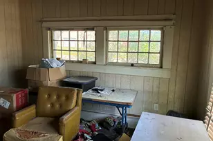 412 W Willingham St, Cleburne, TX 76033 - Photo 27