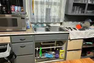 412 W Willingham St, Cleburne, TX 76033 - Photo 21