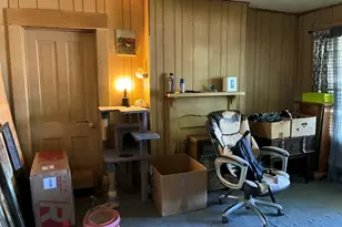 412 W Willingham St, Cleburne, TX 76033 - Photo 9