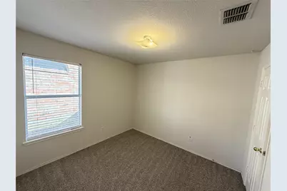 5829 White Pine Drive, McKinney, TX 75070 - Photo 7