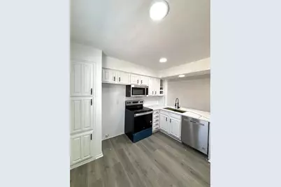 222 Shady Lane Drive, Fort Worth, TX 76112 - Photo 3