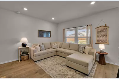 6415 Whitecap Drive, Princeton, TX 75407 - Photo 5