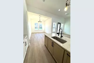 1106 E Sixth Street, Springtown, TX 76082 - Photo 9