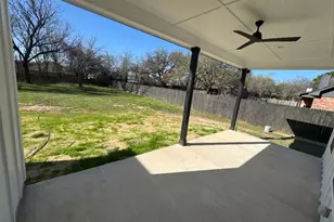 1106 E Sixth St, Springtown, TX 76082 - Photo 27