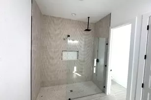 1106 E Sixth St, Springtown, TX 76082 - Photo 19