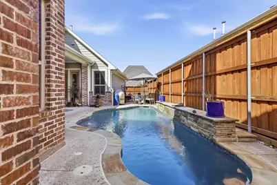 2253 Cardinal Boulevard, Carrollton, TX 75010 - Photo 33