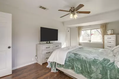 540 Mound Street, Burleson, TX 76028 - Photo 33