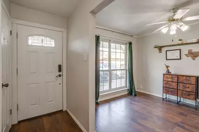 540 Mound Street, Burleson, TX 76028 - Photo 5