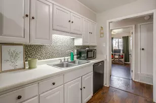 540 Mound St, Burleson, TX 76028 - Photo 21