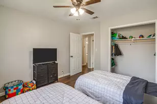 540 Mound St, Burleson, TX 76028 - Photo 27