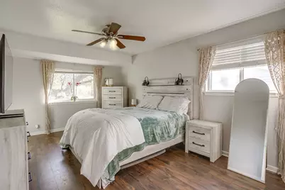 540 Mound Street, Burleson, TX 76028 - Photo 25