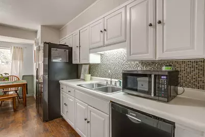 540 Mound Street, Burleson, TX 76028 - Photo 25