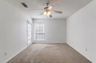 8418 Towneship Ln, Dallas, TX 75243 - Photo 7