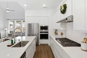 4704 Aubrey Pkwy, Aubrey, TX 76227 - Photo 7