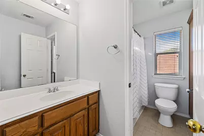 809 Slaughter Lane, Euless, TX 76040 - Photo 23