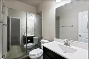 11824 Kurth Dr, Frisco, TX 75036 - Photo 9