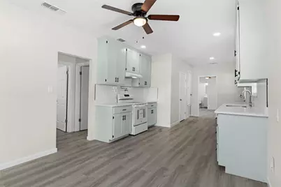 723 E Nowlin Street, Mexia, TX 76667 - Photo 17