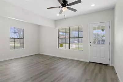 723 E Nowlin Street, Mexia, TX 76667 - Photo 19