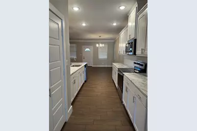 2420 Creek Drive, Granbury, TX 76048 - Photo 9