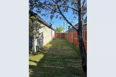 2420 Creek Drive, Granbury, TX 76048 - Photo 25