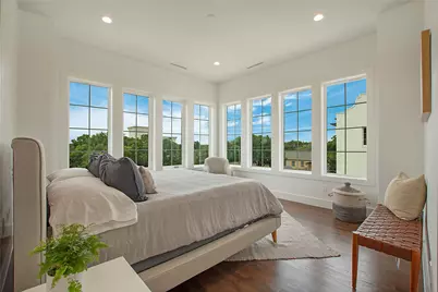 1029 Mobile Street, Dallas, TX 75208 - Photo 13