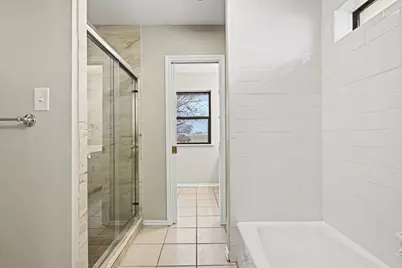 10101 Round Hill Road, Fort Worth, TX 76131 - Photo 19