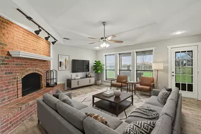 10101 Round Hill Road, Fort Worth, TX 76131 - Photo 3