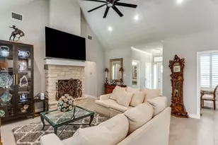 104 Lazy Crk Xing, Weatherford, TX 76087 - Photo 5