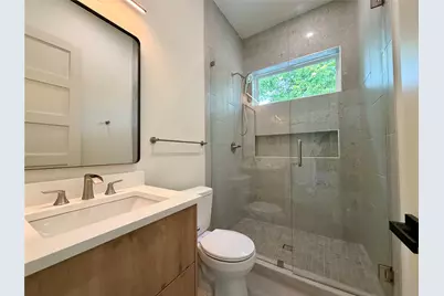 607 Grandview Avenue, Dallas, TX 75223 - Photo 9