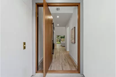 607 Grandview Avenue, Dallas, TX 75223 - Photo 3