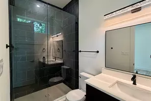 607 Grandview Ave, Dallas, TX 75223 - Photo 13
