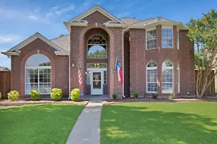 1400 Blackburn Ln, Plano, TX 75025 - Photo 1