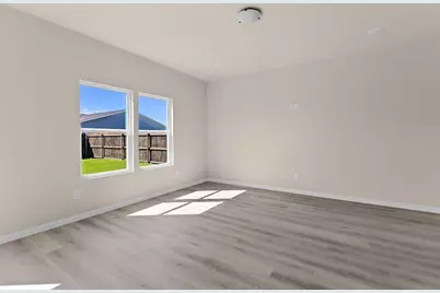 221 Marble Creek Drive, Fort Worth, TX 76131 - Photo 3