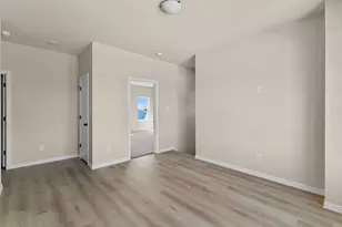 221 Marble Creek Dr, Fort Worth, TX 76131 - Photo 17