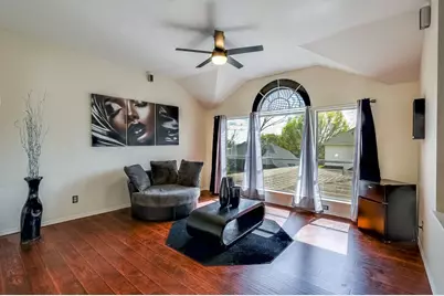 706 Gentry Drive, Arlington, TX 76018 - Photo 5