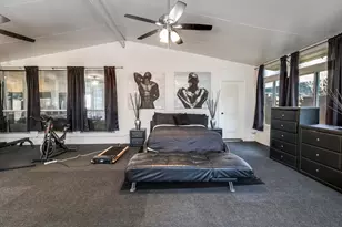 706 Gentry Dr, Arlington, TX 76018 - Photo 33