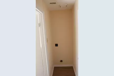 610 Squaw Creek Court, Arlington, TX 76018 - Photo 25