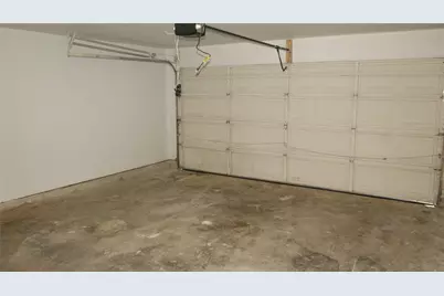 610 Squaw Creek Court, Arlington, TX 76018 - Photo 27