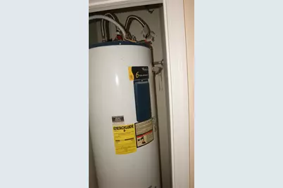 610 Squaw Creek Court, Arlington, TX 76018 - Photo 31