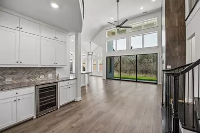 4913 Meadow Creek Drive, McKinney, TX 75070 - Photo 3