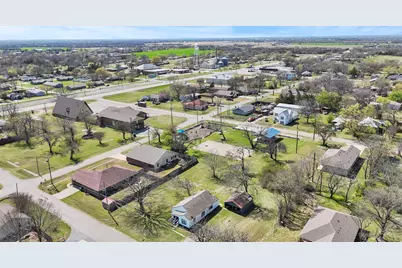 207 N Eubank Street #LOT 13, Tom Bean, TX 75489 - Photo 9