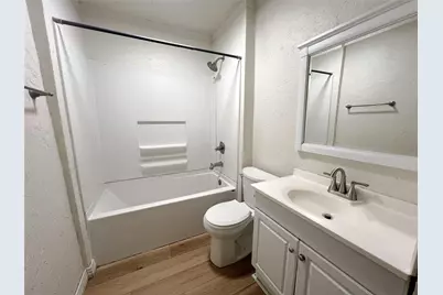 122 Robertson Street, Sulphur Springs, TX 75482 - Photo 9