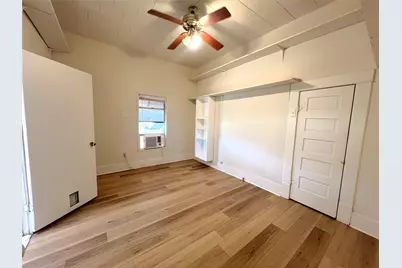 122 Robertson Street, Sulphur Springs, TX 75482 - Photo 11