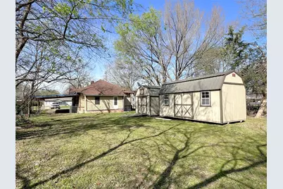 122 Robertson Street, Sulphur Springs, TX 75482 - Photo 23