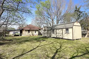 122 Robertson St, Sulphur Springs, TX 75482 - Photo 23