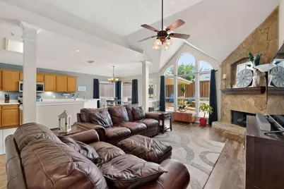 734 River Oak Way, Lake Dallas, TX 75065 - Photo 7