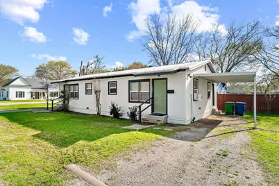 108 Poplar Street, Waxahachie, TX 75165 - Photo 1