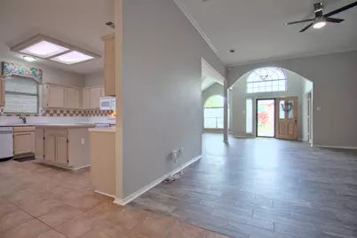 7504 Saddleridge Drive, Dallas, TX 75249 - Photo 17