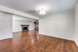 1800 W McGee St, Sherman, TX 75092 - Photo 3